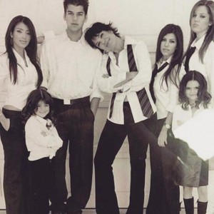 Kris Jenner pose avec ses enfants, cliché rare !