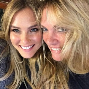 Une sacrée ressemble mère fille pour ce cliché publié par Bar Refaeli