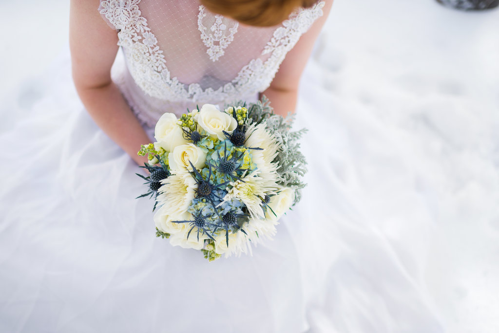 Le bouquet est joli mais pour rester dans la thématique il aurait fallu un peu de bleu non