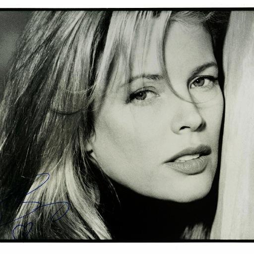 twitter.com/kimbasinger