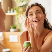 Les bienfaits incontournables des cosmétiques bio pour votre peau